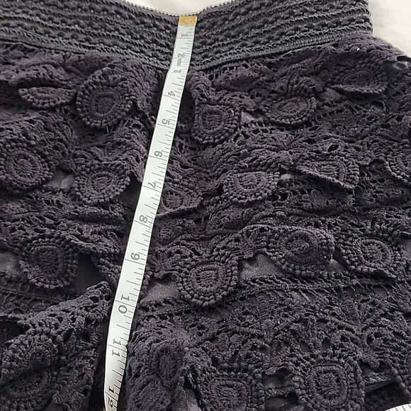 Trendy Spring Black Crochet Shorts Sz Medium Chic Outdoor Streetware 100% Cotton - Picture 7 of 10
